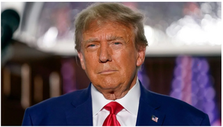 Nhà Trắng bất ngờ tuyên bố ông Trump đã ngừng tài trợ cho cuộc xung đột ở Ukraine