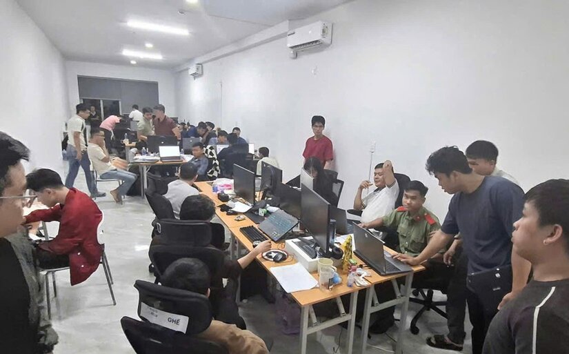 Đà Nẵng: Triệt phá đường dây lập trình sàn cờ bạc triệu người chơi, móc nối từ trong nước sang Campuchia