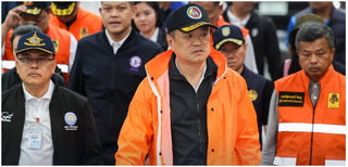 Thủ tướng Thái Lan xin lỗi, nhận trách nhiệm về sai sót trong xử lý khủng hoảng lũ lụt