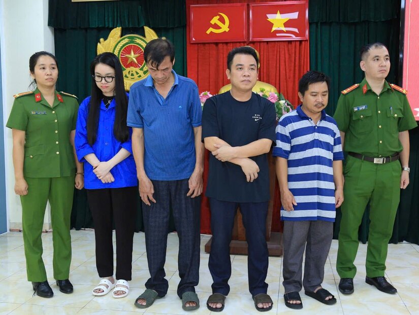 Lập 17 doanh nghiệp để bán khống hóa đơn cho hàng trăm doanh nghiệp, 4 người bị bắt