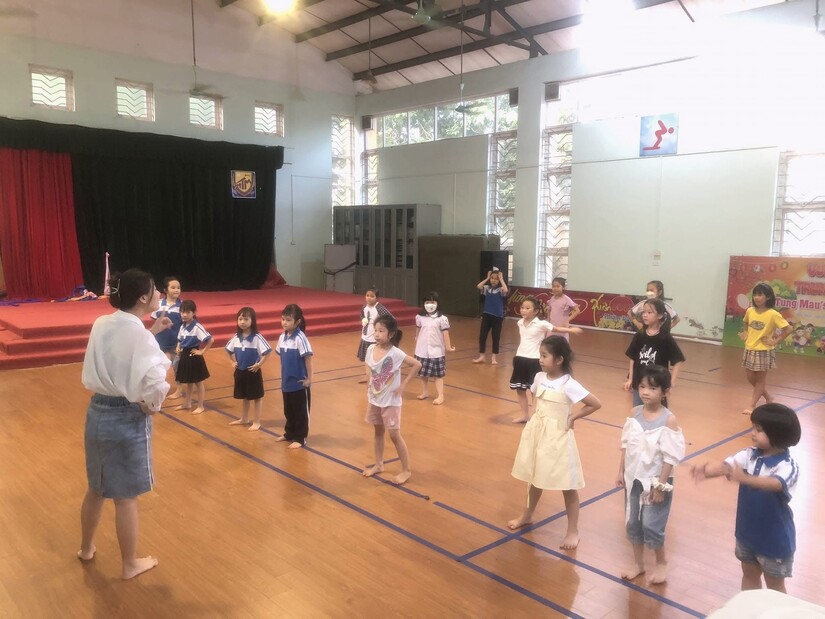 Từ cô gái tự ti đến người truyền cảm hứng qua những bước nhảy – Hành trình của Nguyễn Lê Hồng Minh