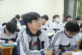 Loạt các trường bỏ khối C00 trong tuyển sinh 2026: Học sinh lo lắng, giáo viên nói 