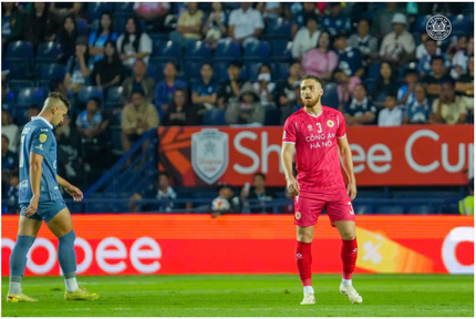 CLB CAHN nhận tin dữ sau trận hoà Buriram United