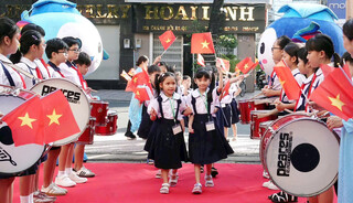 Phụ huynh TPHCM Không cần nộp giấy tờ khi tuyển sinh đầu cấp nếu đã có VNeID