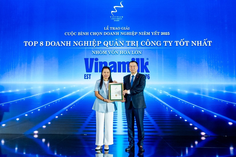 Vinamilk bứt phá ESG với danh hiệu “Ngôi sao CSI” và loạt giải thưởng danh giá 2025