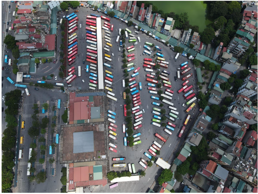 Hà Nội nghiêm cấm tự ý tăng giá vé xe dịp Tết