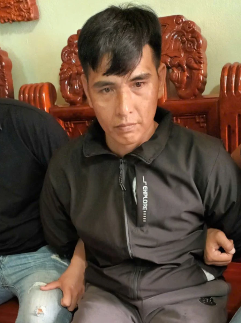 Nóng: Cảnh sát triệt phá “boongke” bán lẻ ma tuý đặc biệt phức tạp ở Hưng Yên