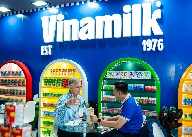 Vinamilk là doanh nghiệp ngành sữa duy nhất nhận bằng khen của bộ công thương 