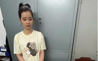 Nữ nhân viên đánh tráo trang sức của chủ tiệm vàng, chiếm đoạt hơn nửa tỷ đồng