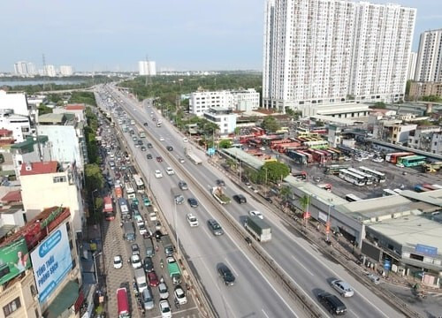 Hà Nội hạn chế xe tải lớn di chuyển vào đường Vành đai 3 trên cao