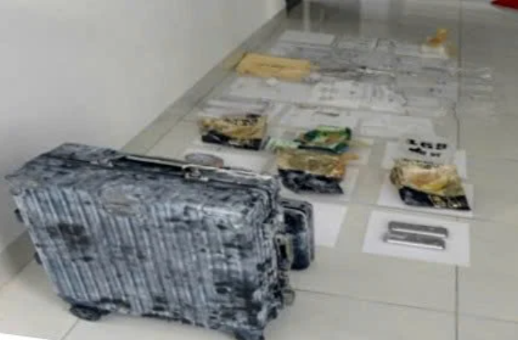 Nguyên Bí thư xã ở Lâm Đồng phát hiện chiếc vali chứa 2,7kg ma túy ở sau nhà