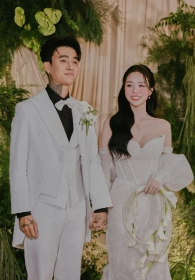 Lễ cưới nào rình rang, tốn kém nhất showbiz Việt 2025?