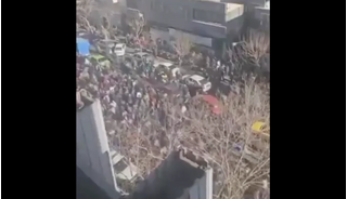 Iran thừa nhận biểu tình đã biến thành bạo loạn, người biểu tình đe dọa lãnh tụ tối cao