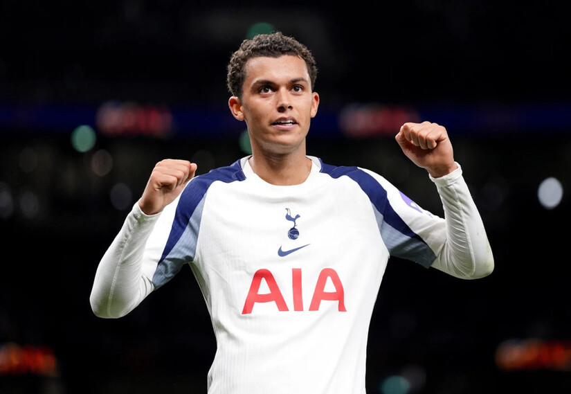 Tottenham bán ‘hung thần’ đối với Man Utd, đắt giá thứ 4 lịch sử CLB