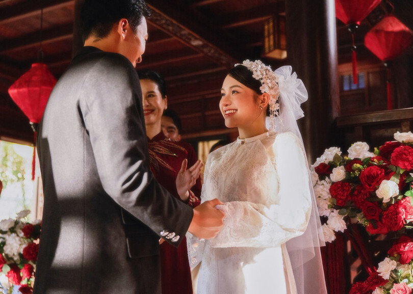 Nam chính trong bom tấn Mưa Đỏ làm đám cưới, danh tính cô dâu gây chú ý đặc biệt