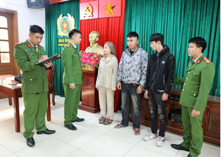 Khởi tố 3 đối tượng trong vụ mua bán trẻ em từ Điện Biên về Ninh Bình làm nhân viên karaoke