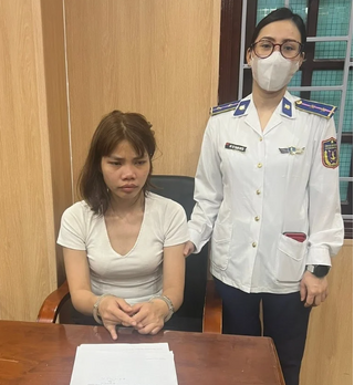 Bộ Tư lệnh Vùng Cảnh sát biển 2 phối hợp bắt giữ nữ đối tượng vận chuyển ma túy