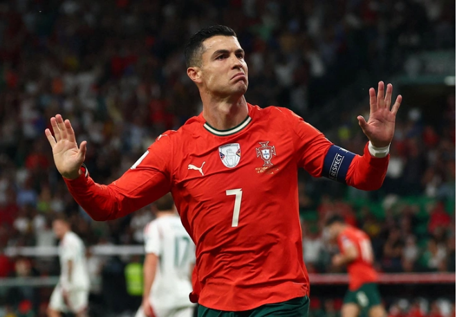 C.Ronaldo chưa chắc suất đá chính tại World Cup 2026