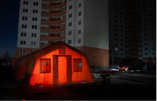 Ukraine khuyến cáo người dân tích trữ lương thực và chuẩn bị bộ dụng cụ khẩn cấp