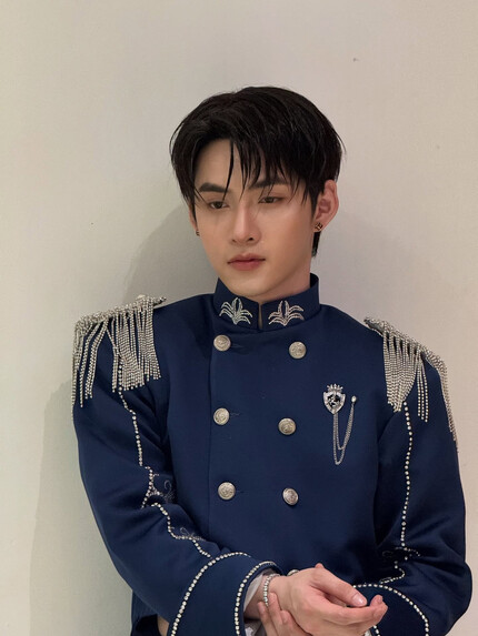 Ca sĩ Việt vào top đề cử 100 gương mặt đẹp trai nhất thế giới 2026