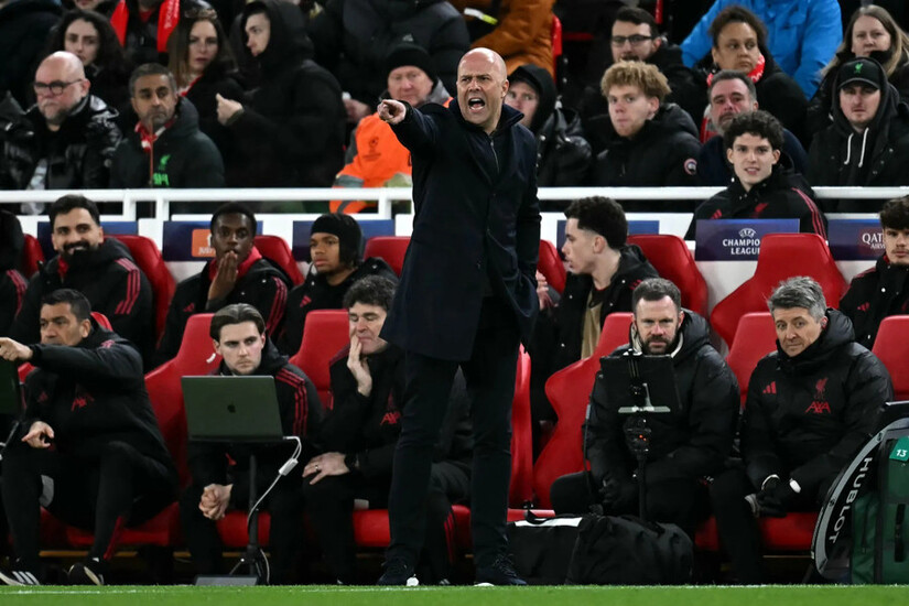 Liverpool tưng bừng ‘nổ súng’