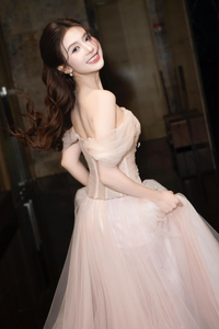 Chang Mây xin lỗi đoàn phim, đồng nghiệp và khán giả