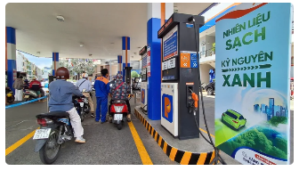 Giá xăng dầu hôm nay 6/2: Diễn biến trái chiều, giá xăng dầu trong nước tăng dữ dội