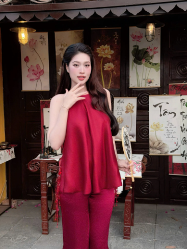 Hoa hậu Đoàn Thiên Ân khoe "tình mới" đúng dịp Valentine 2026