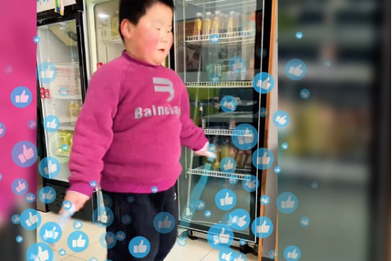 Thử thách giảm cân theo lượt thích, bé trai choáng váng khi clip đạt 1,8 triệu like