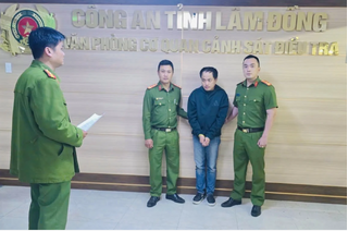 Bắt đối tượng sử dụng công nghệ cao để lừa đảo, chiếm đoạt 800 triệu đồng qua không gian mạng