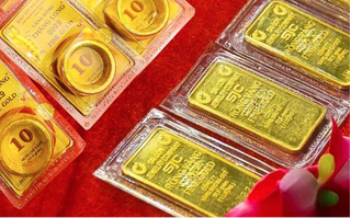 Giá vàng hôm nay (1/3) tăng mạnh: Dự báo 