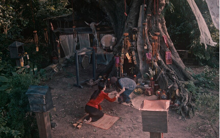 ‘Thỏ Ơi!’ giảm nhiệt, ‘Quỷ nhập tràng 2’ làm nóng phòng vé