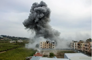 Iran tấn công các cơ sở hàng không vũ trụ của Israel