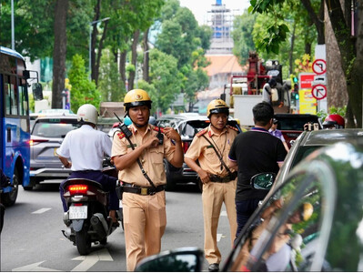 Bãi bỏ Nghị định 100 xử phạt vi phạm giao thông, thay thế bằng quy định mới