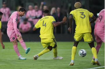 Messi nhận vinh dự hiếm có tại Inter Miami