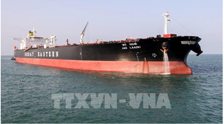 Iran tuyên bố chấm dứt 47 năm khoan dung tại eo biển Hormuz