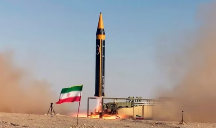 Mỹ đổ quân trên bộ, Iran cảnh cáo tấn công vượt khỏi Trung Đông