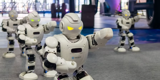 Singapore đào tạo nhân lực cho kỷ nguyên robot