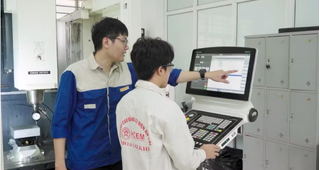 Thành công không phụ thuộc bằng cấp