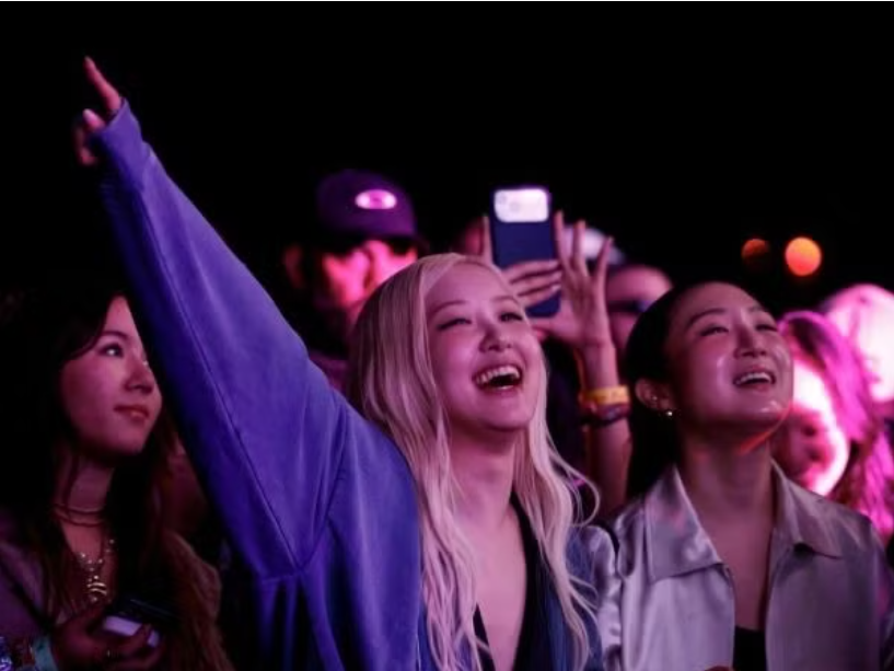 Jennie (BLACKPINK) tránh mặt 'tình cũ' G-Dragon