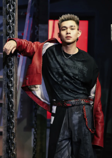 Phía Jun Phạm đưa ra thông báo chính thức sau khi làm việc với Sở Văn hóa và Thể thao về MV gây tranh cãi