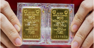 Giá vàng ngày 29/4: Trong nước và thế giới đồng loạt giảm sâu