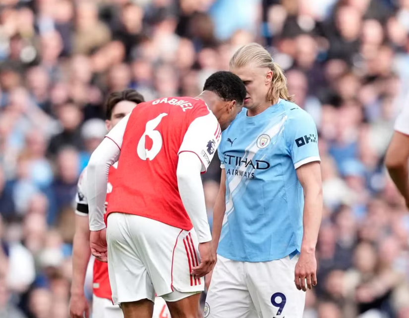 Man City bức xúc vì lịch đấu