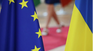 Sau khi phê duyệt khoản vay 90 tỷ USD mà Ukraine mong đợi, EU ra điều kiện khó khăn cho Kiev