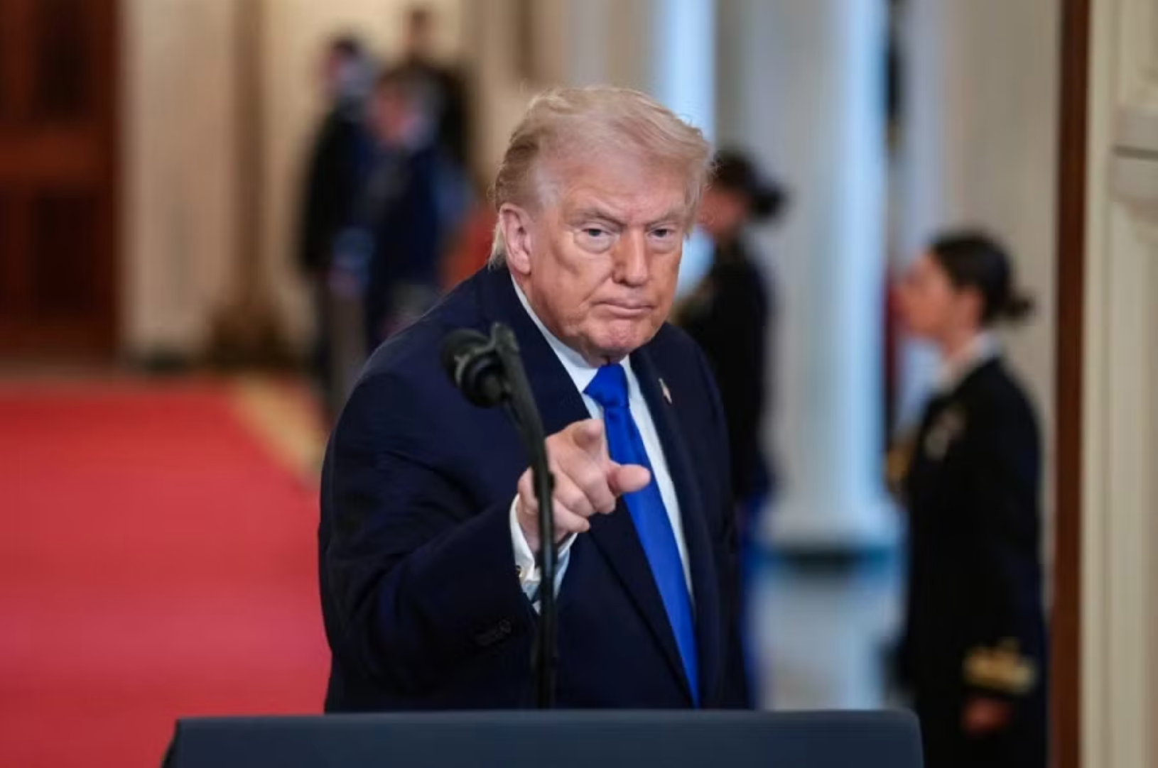 Trump Scr Báo Iran: Ông Trump muốn rút lui để giữ thể diện