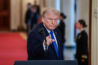 Báo Iran: Ông Trump muốn rút lui để giữ thể diện