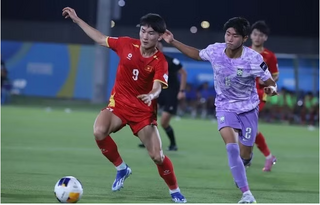 Thua đậm Hàn Quốc, U17 Việt Nam vẫn sáng cửa vào tứ kết giải châu Á