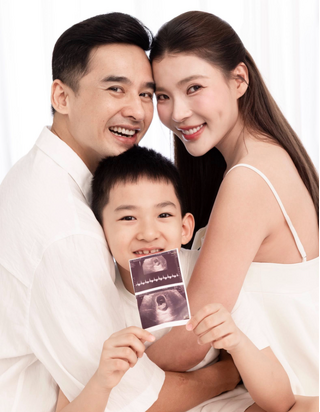 Thúy Diễm và Lương Thế Thành báo tin vui