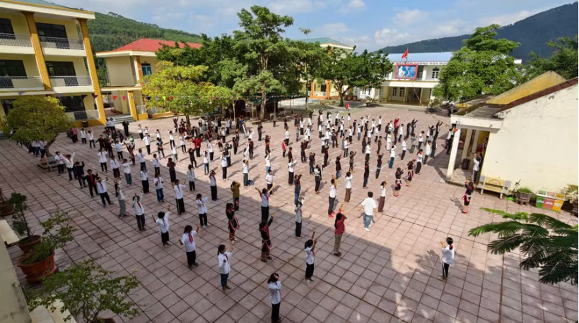 Quảng Ninh miễn phí sách giáo khoa cho học sinh