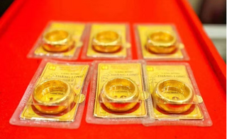 Giá vàng ngày 20/5: Đồng loạt lao dốc